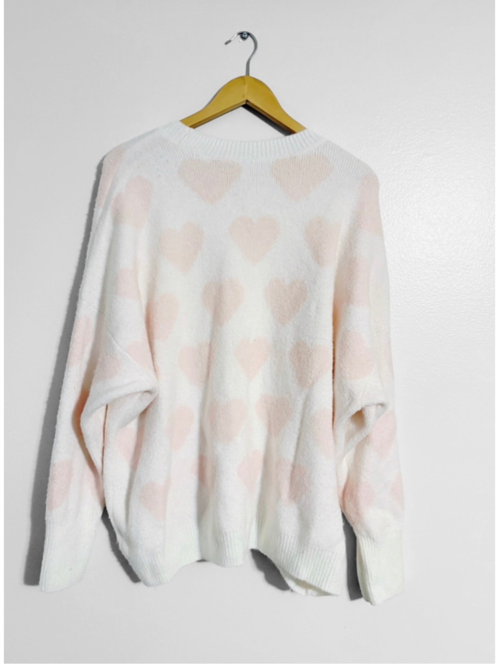 Vince Camuto Plus Size Heart Novelty Sweater - Picture 3 of 3